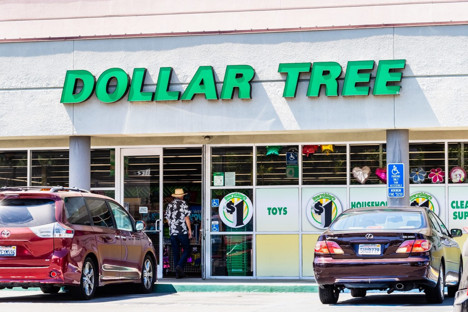 Insurance For Dollar Stores In Canada - ALIGNED Insurance brokers