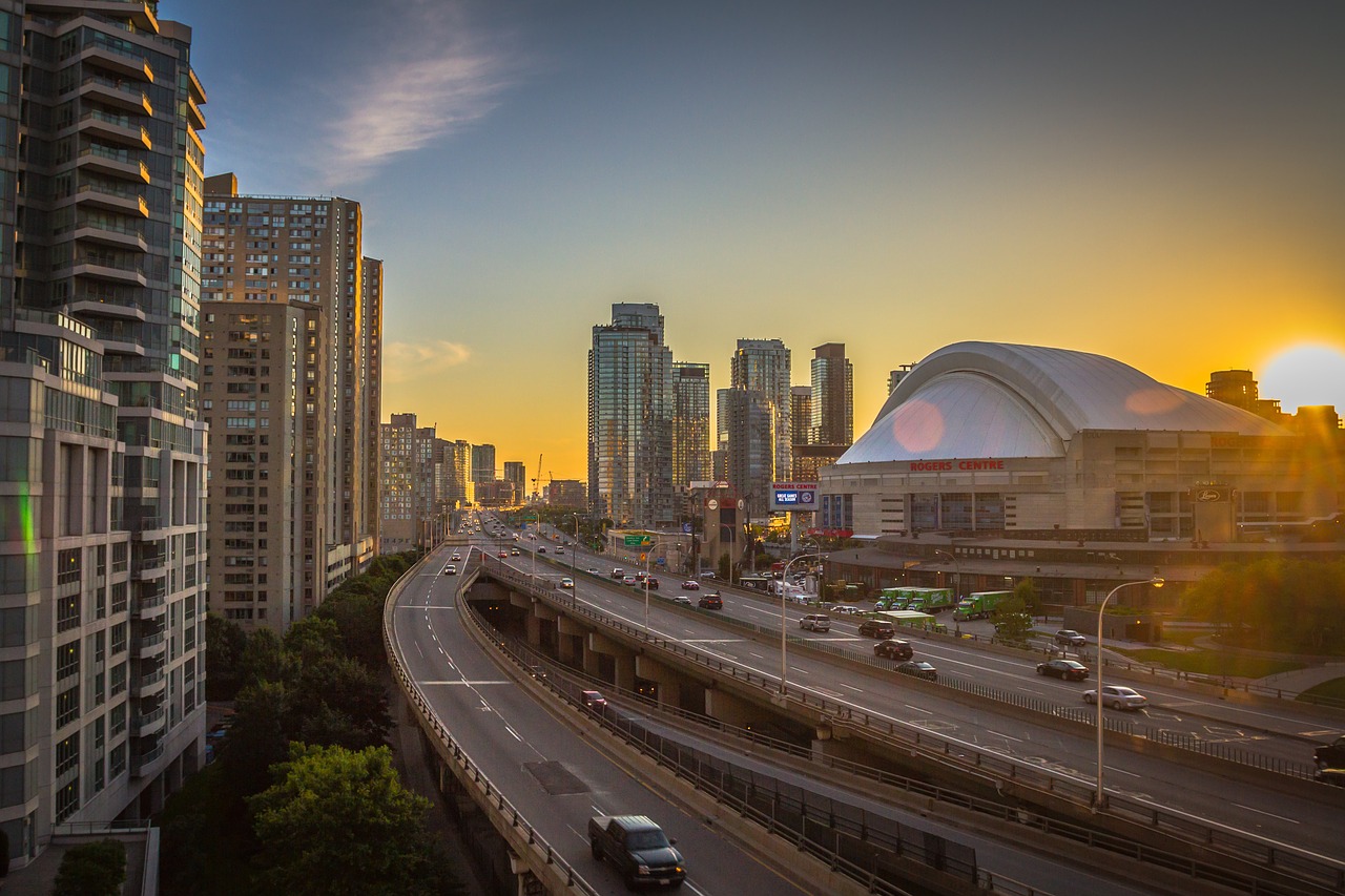 liability insurance for Toronto businesses - ALIGNED Insurance brokers